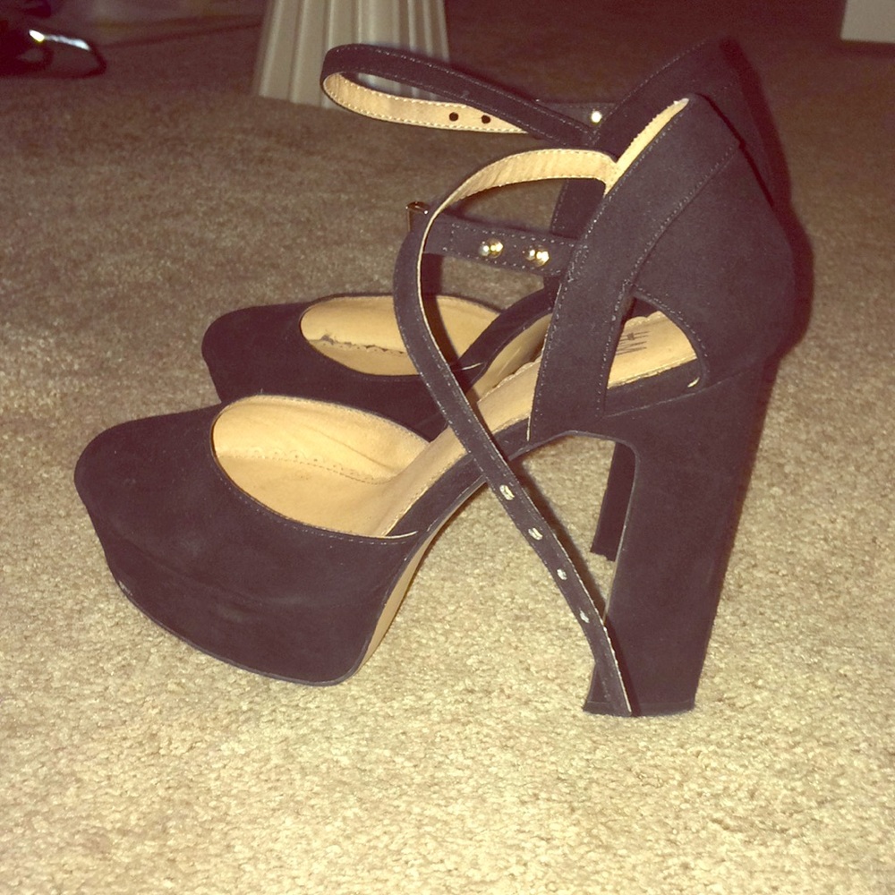 Formal heels